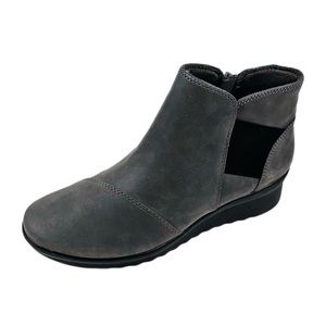 Clarks Cloudsteppers Gray Suede Booties Size 7W